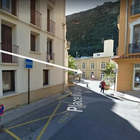 Au Pied Des Thermes Apartment *